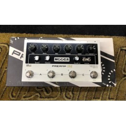 MOOER PREAMP LIVE PEDAL