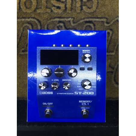 BOSS SY-200 GUITAR SYNTH PEDAL