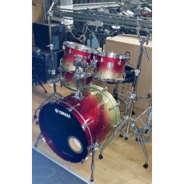 YAMAHA MAPLE CUSTOM...