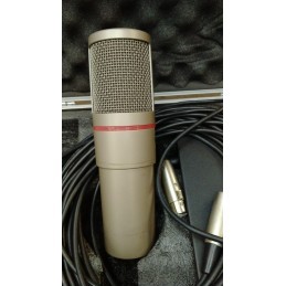 AKG SOLIDTUBE  B-STOCK